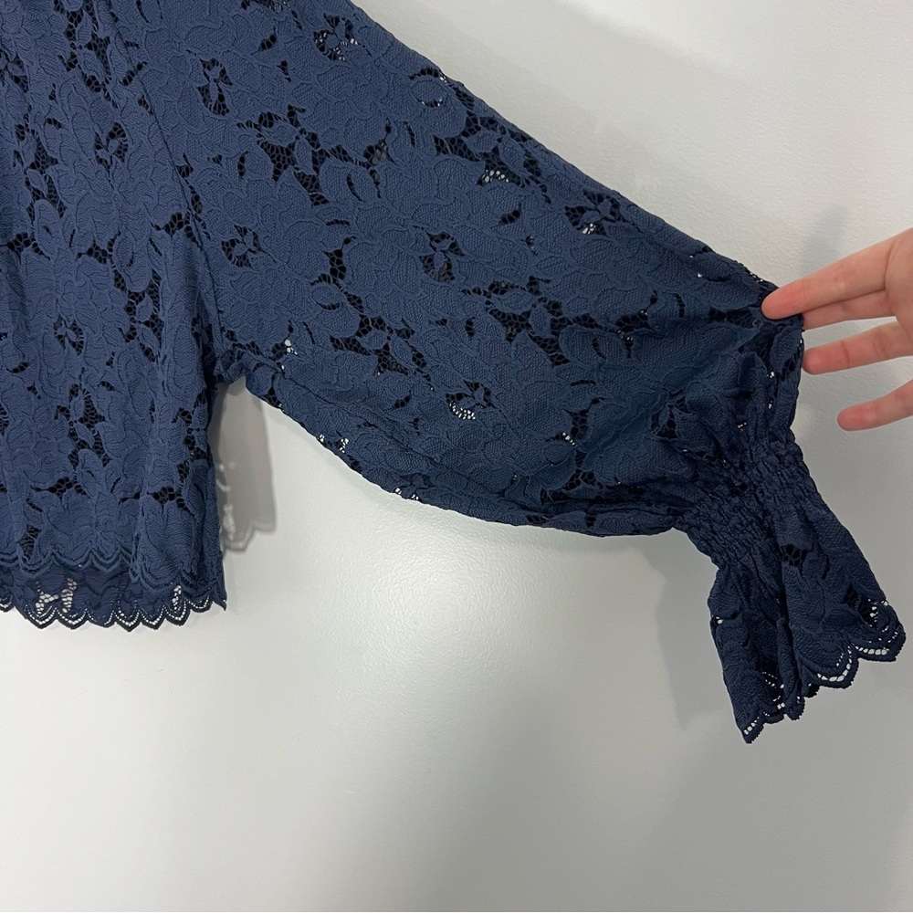 Free People Olivia Lace Top in Navy Size XS NWT Victorian Long Sleeve - Picture 5 of 10